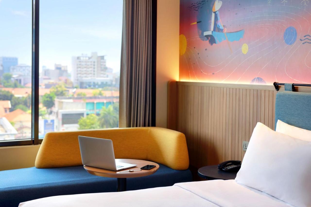 Hotel Ibis Styles Semarang Simpang Lima Exterior foto