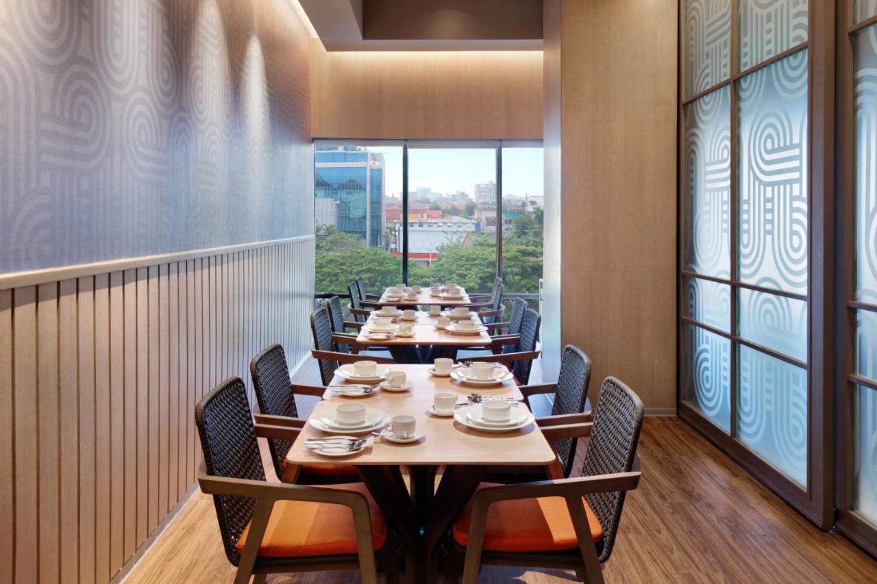 Hotel Ibis Styles Semarang Simpang Lima Exterior foto