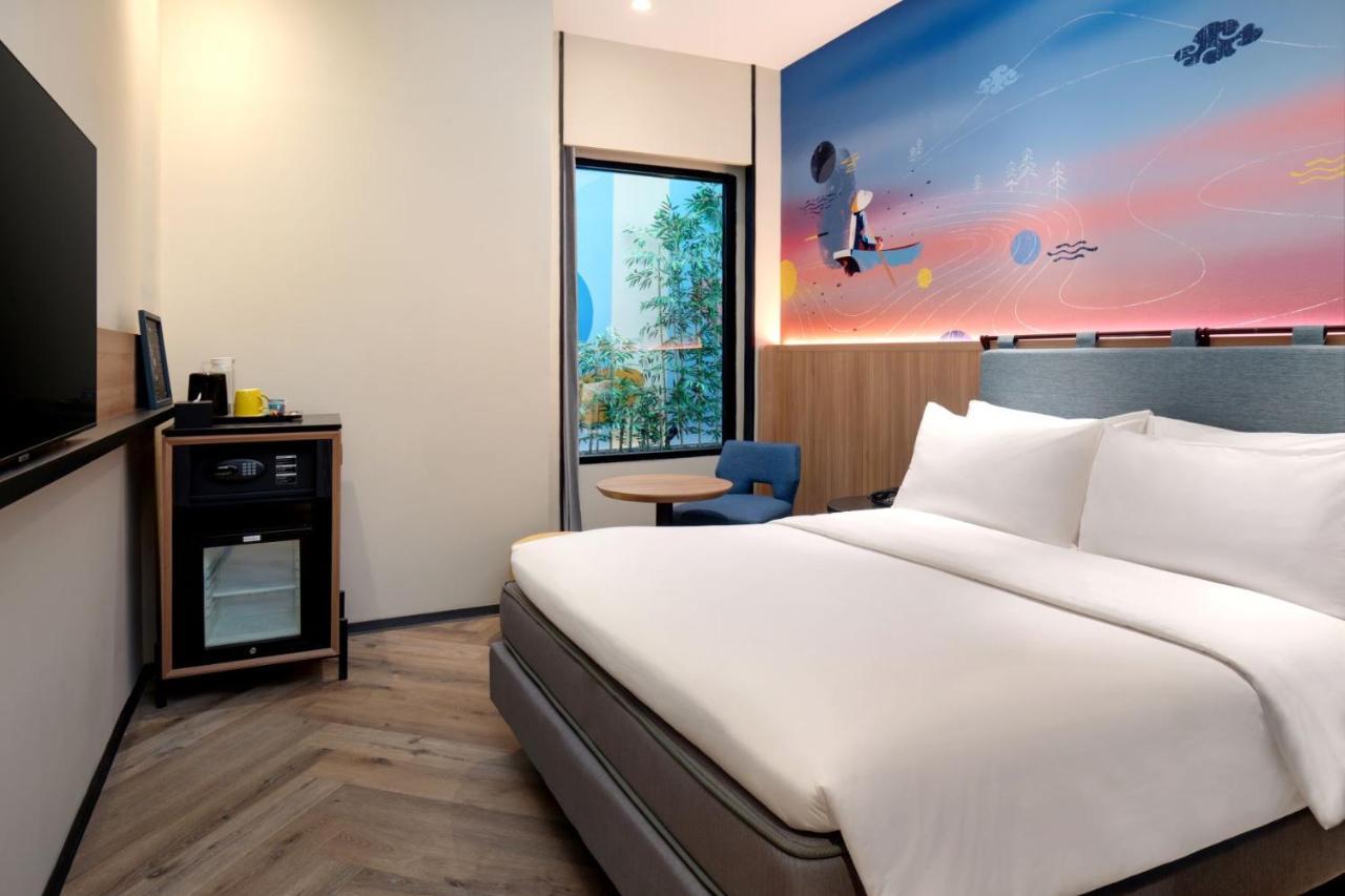 Hotel Ibis Styles Semarang Simpang Lima Exterior foto