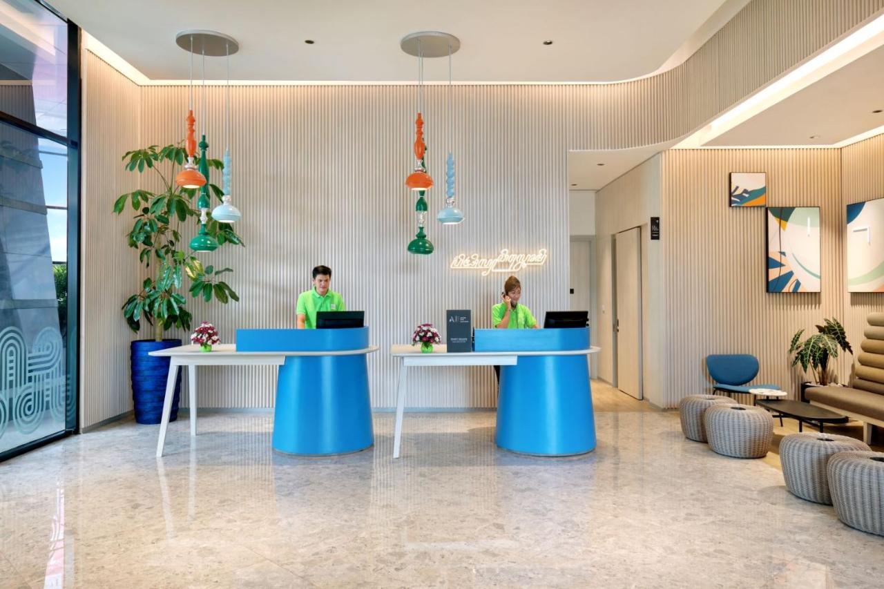 Hotel Ibis Styles Semarang Simpang Lima Exterior foto