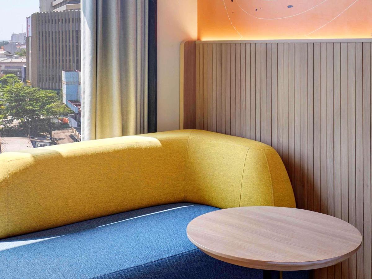 Hotel Ibis Styles Semarang Simpang Lima Exterior foto