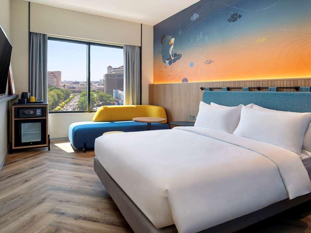 Hotel Ibis Styles Semarang Simpang Lima Habitación foto